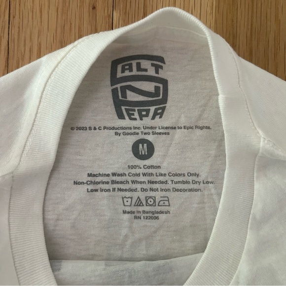 💲5/$25 Adult Unisex Salt & Pepa Graphic T-Shirt Size Medium - Picture 3 of 3